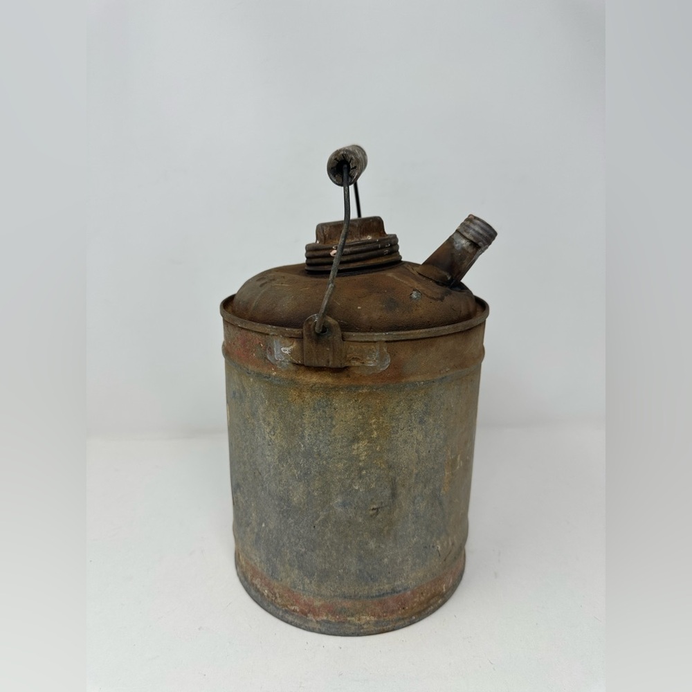 VINTAGE NESCO GALVANIZED OIL FUEL CAN WOOD HANDLE